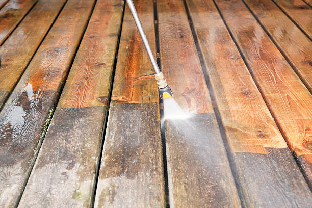 Best Deck Pressure Washing  in Reston, VA